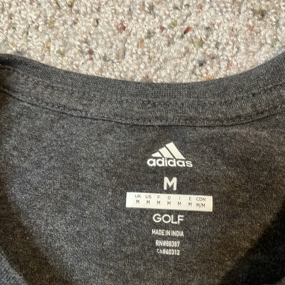 Adidas Golf Woman’s Gray T Shirt Size Medium - Picture 2 of 4